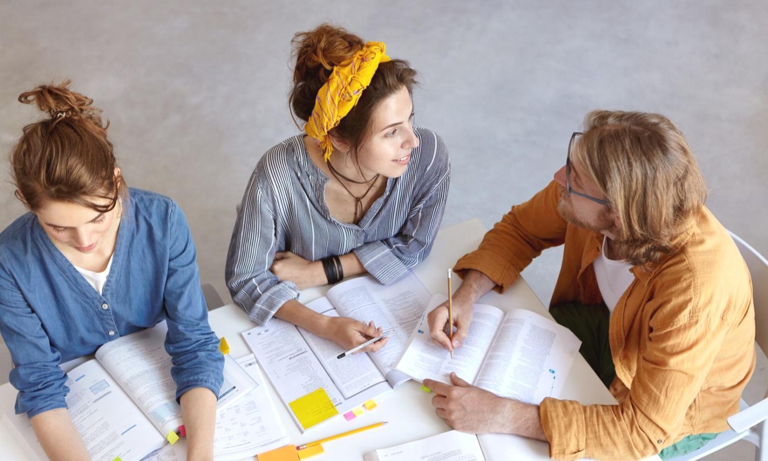 Sesión práctica del programa de formación presupuestaria